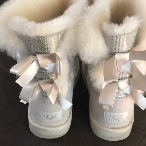 Ugg girls so 6 - Picture 2 of 5